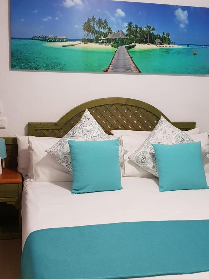 Apartamentos Costa Menorca Cala'N Bosch  Exterior foto
